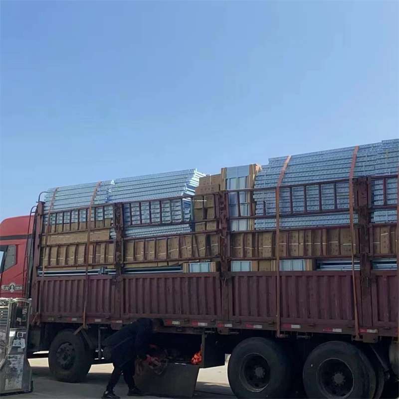 黑龙江鸡西滴道到新疆阿勒泰富蕴县物流公司，一站式服务